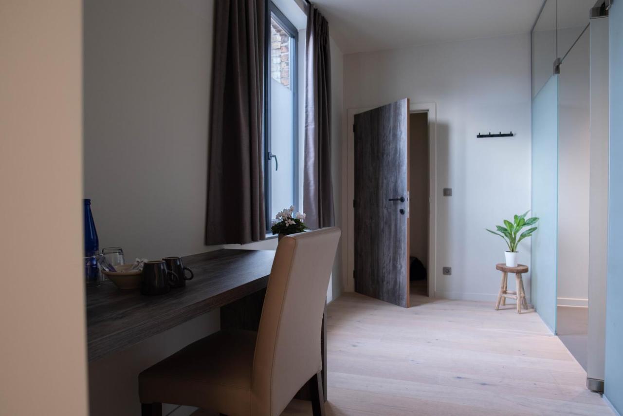 't Ponton Bed & Breakfast Nieuwpoort